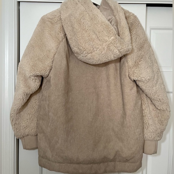 TOPSHOP Teddy Jacket - Picture 3 of 3